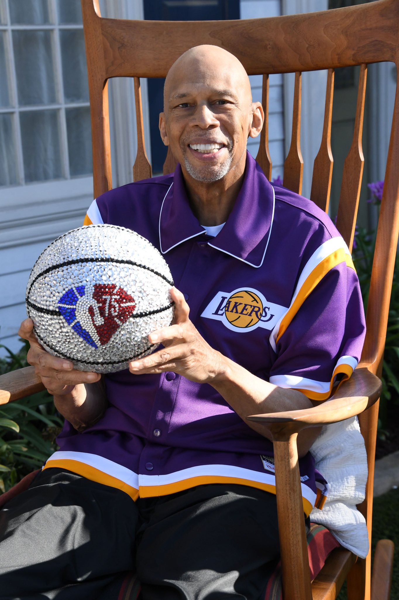 Happy 75th Birthday to the LEGEND, Kareem Abdul-Jabbar!  ( : 