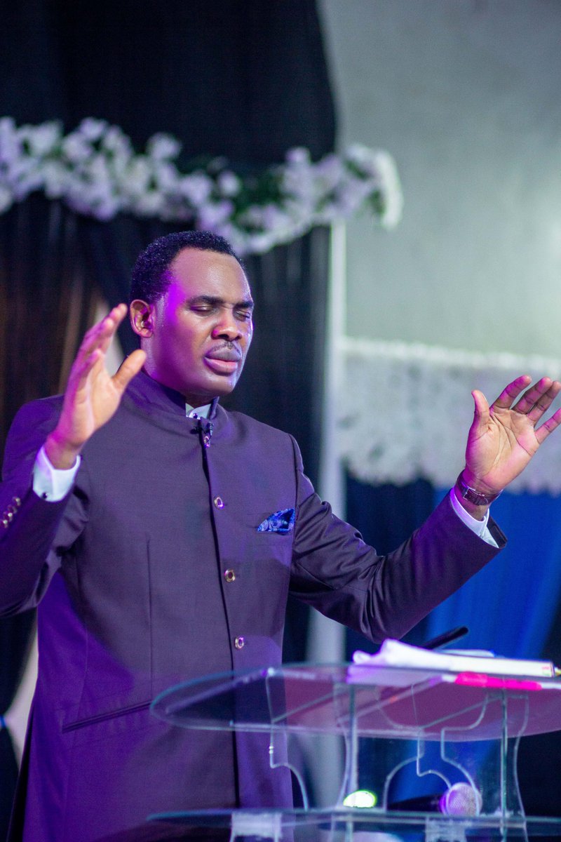 If you must become what God has made you, you have the responsibility of using the Word of God to construct your life. - RPN

#RPN 

#KingdomExpansion

#APeopleAreComing

youtube.com/c/THEGOOD-LIFE…

facebook.com/TGLFInc/

 Watch live, subscribe, like, and click 🔔