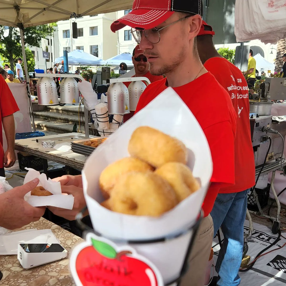 wpbmagazine's tweet photo. Excellent day to enjoy the #WPBGreenMarket last day of the season π #wpbnow https://t.co/GjMPS7uMtU