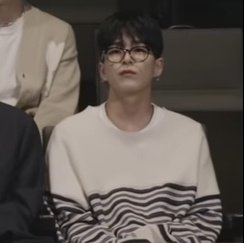 뀨쪼즈 tweet media