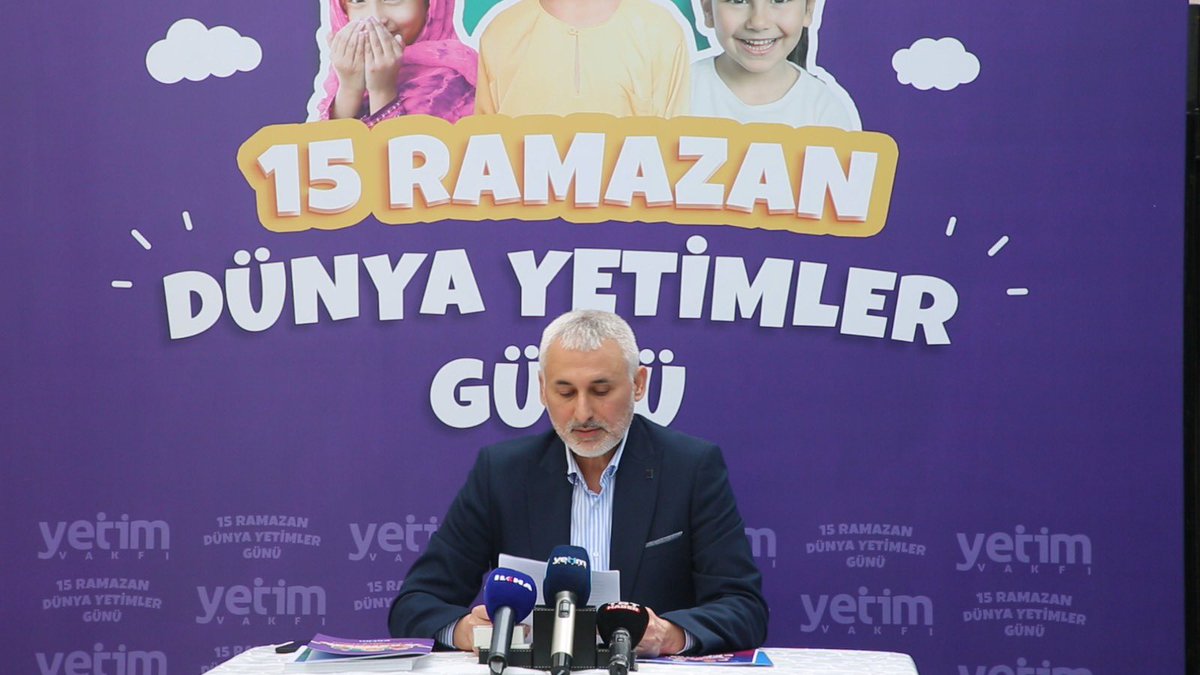 yetimvakfi's tweet photo. Dünyanın unuttuğu gerçek: Yeryüzünde 400 milyon yetim çocuk var ve buna her gün 10 bin çocuk daha ekleniyor. 
Sebep: Savaşlar, çatışmalar, salgın hastalıklar, sağlık hizmetlerine bağlı sorunlar, iklim değişikliğine bağlı felaketler...
#DünyaYetimlerGünü https://t.co/BKGQ1ZAPCM