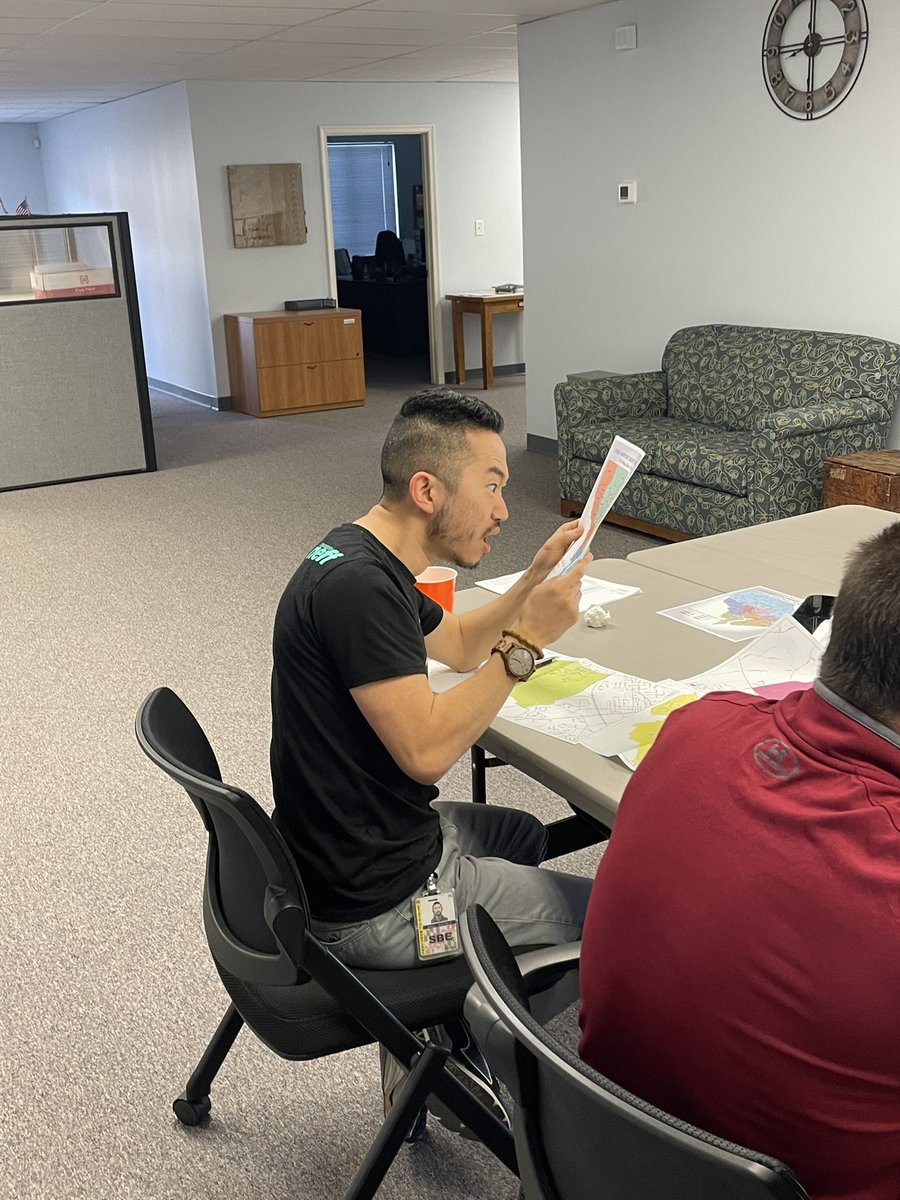HarfordVotes's tweet photo. Redistricting is underway!
Checkout how Justin feels about maps 😂 https://t.co/Jqa9tAfMjB