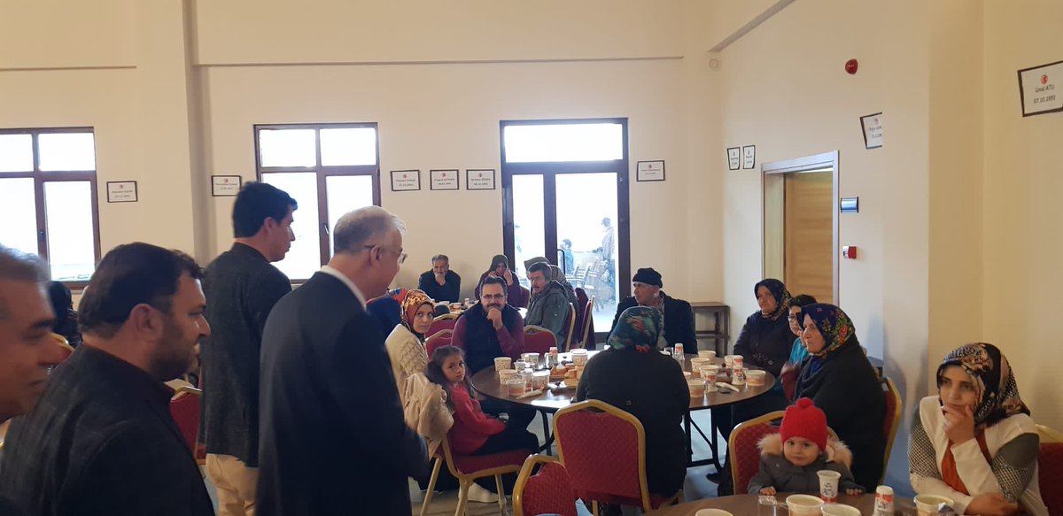 abidincaglayan_'s tweet photo. 📍Sarıveliler 

Sarıveliler Başdere Tekstil Firmasının iftar programına İl Yönetim Kurulu Üyelerimiz Cemal Keskin, Fatih Yilmaz, İlçe Başkan Yrd. Ahmet Cengiz, Gençlik Kolları İlçe Başkanımız Abdurrahman Iner ve İlçe Yönetim Kurulu Üyelerimiz ile birlikte katıldık. ++ https://t.co/6VnBA72TZN