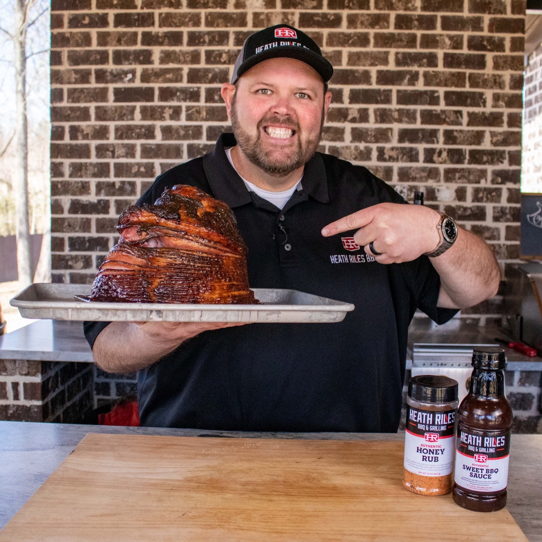 HeathRilesBBQ's tweet photo. My Honey BBQ Smoked Ham turned out incredible. I know my family is going to love it!
ICYMI, head over to our YouTube channel and check out the full recipe video ⬇️
https://t.co/hi5nD5S2W2
#heathrilesbbq #heathrilesbbqproducts #ham #hamrecipes #easter #easterrecipes #easterham https://t.co/C9FbRWoB2z