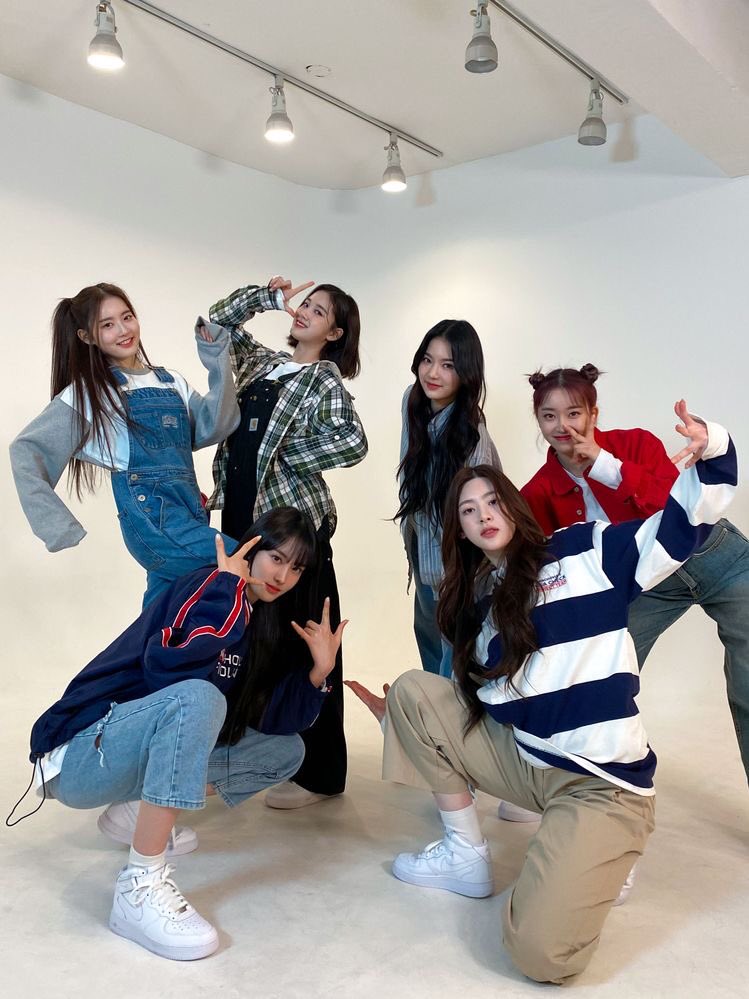 sthythinker's tweet image. enhypen and stayc / enstayc crumbs
— a thread ✧