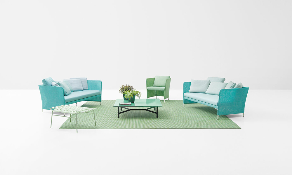 bestindesign_'s tweet photo. Para la edición de este año del Fuorisalone, Paola Lenti viste la colección Teatime con textiles inéditos confeccionados con Maris.
#Design #Furniture #BestinDesign
https://t.co/4gWbyzf3Em https://t.co/aoVpKQPhHN