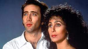 merlinpapin3's tweet photo. Un Jour, Une Réplique (#Oscars1988)
- Vieil homme, tu donnes à ces chiens un autre morceau de ma nourriture et je vais te frapper jusqu'à ce que tu sois mort !
#EclairdeLune de #NormanJewison avec #NicolasCage #Cher #OlympiaDukakis
@FredOL69007 https://t.co/97qurLDvyo
