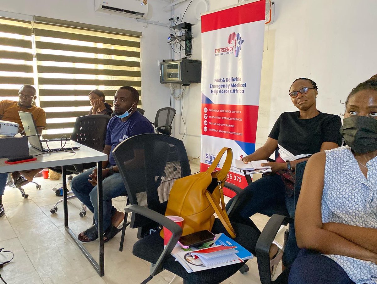 EResponseAfrica's tweet photo. • Give relevant information to appropriate authorities.
To register for our next training, Kindly send a DM or contact us: +234 704 030 8238, contact@emergencyresponseafrica.com
#cprtraining #firstaidandcprcertified #signalbyera #emergencyresponseapp
#LekkiMassacre https://t.co/ieW9O0MKdZ