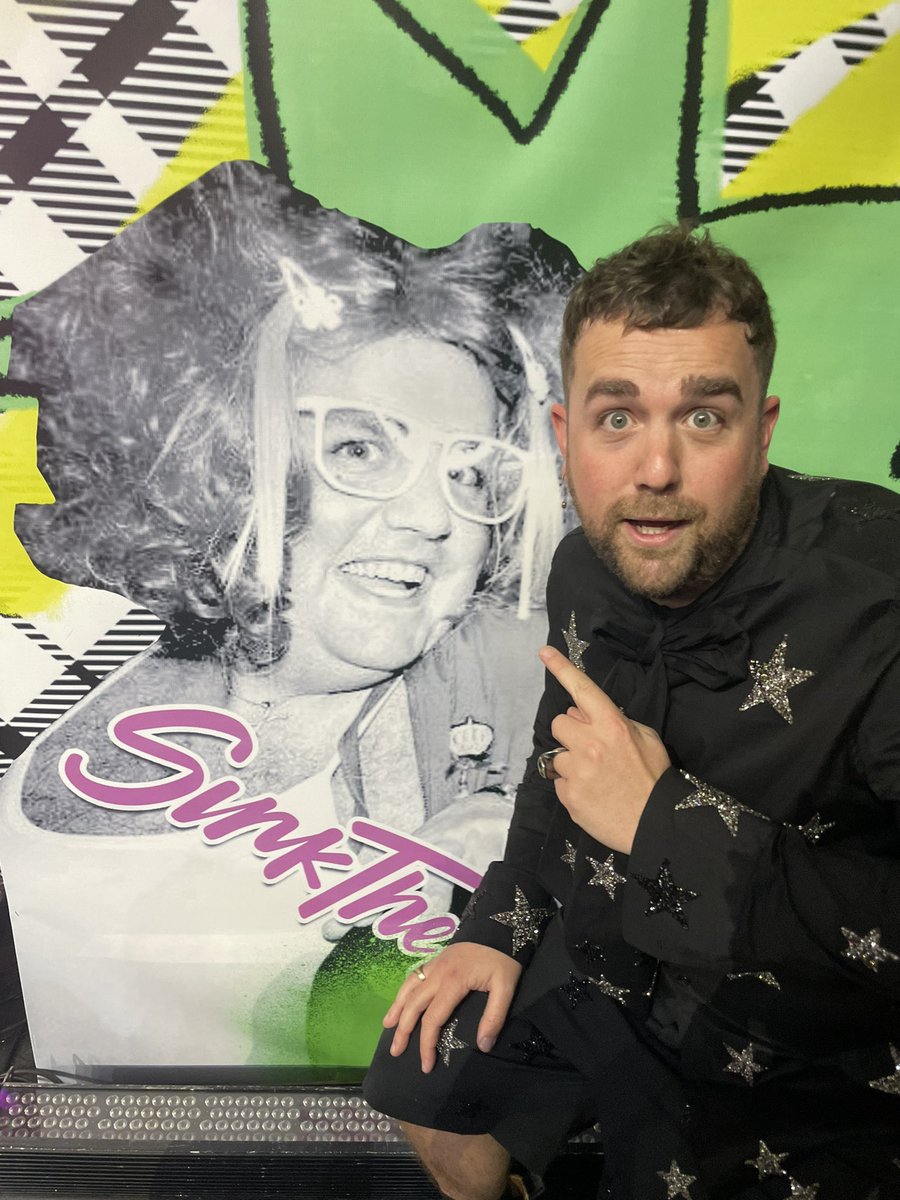 Joshua James (@djjoshuajames) on Twitter photo It’s only me as Linda La Hughes on the wall for the <a href="/SinkThePinkLDN/">Sink The Pink 🏳️🌈</a> finale <a href="/KathyBurke/">Kath 💙🙀🇪🇺✊🏾</a> 💅💅💅 It’s only me as Linda La Hughes on the wall for the <a href="/SinkThePinkLDN/">Sink The Pink 🏳️🌈</a> finale <a href="/KathyBurke/">Kath 💙🙀🇪🇺✊🏾</a> 💅💅💅