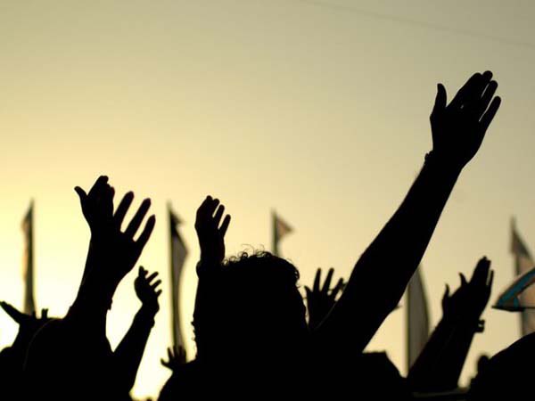alfredlongsr's tweet photo. The revolution won’t be televised neither will it occur on social media.
Real revolution happens in our hearts!

(2 Corinthians 5:17 NLT)
“This means that anyone who belongs to Christ has become a new person. The old life is gone; a new life has begun!” https://t.co/FMvuPqEWPQ