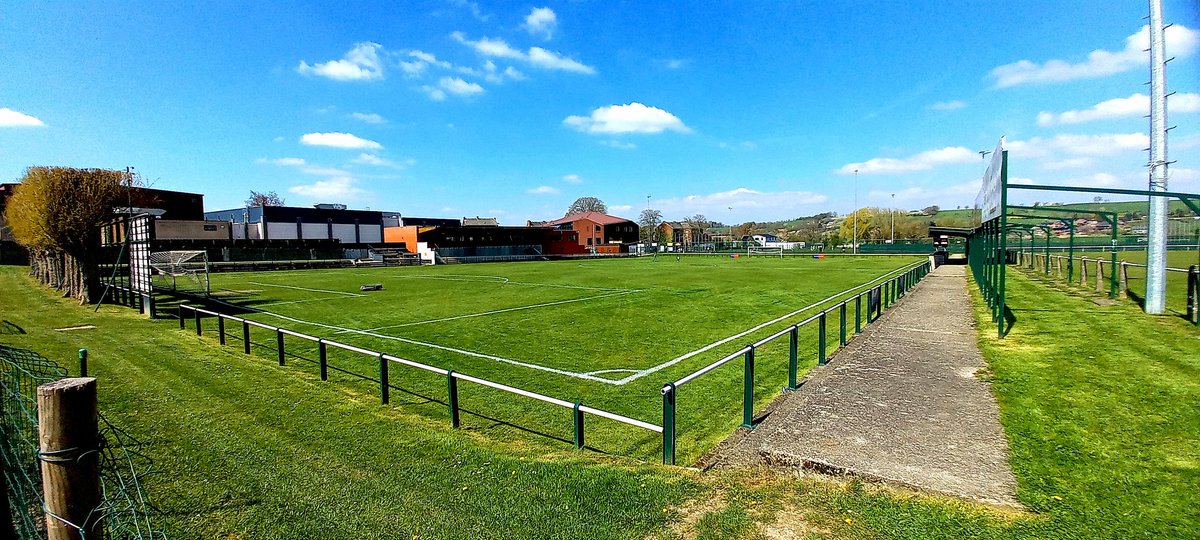 R. Aubel FC - FC Ster-Francorchamps 

#groundhopping #ground #hopping #belgium #belgië #belgien #royalaubelfc #aubel #fcsterfrancorchamps #win4ledleague #stadejeanmariedoome #provinceliege