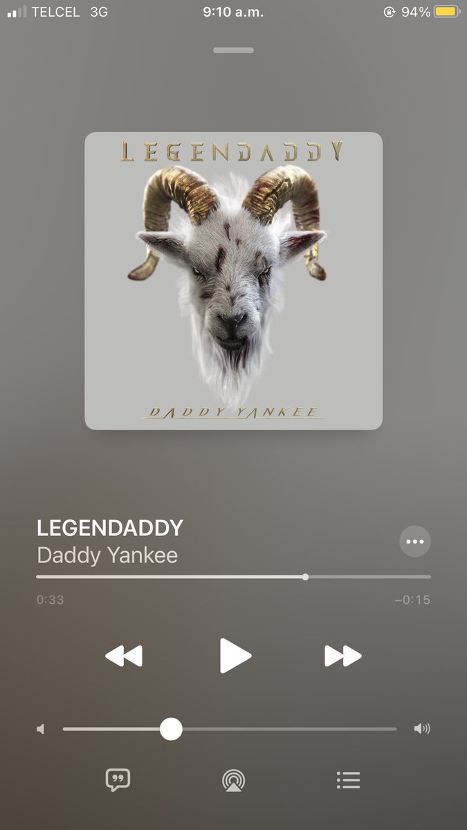 Thekingyankee's tweet photo. #StreamParty #Legendaddy 🇲🇽✨ @daddy_yankee @ClubBarrioFino https://t.co/91Z9J8JiYf
