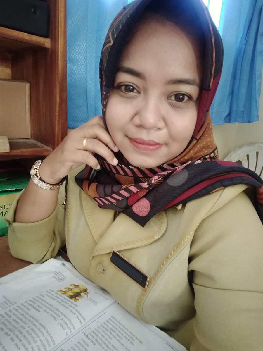 lonerid02794964's tweet photo. Kiriman DM.
Selalu minta crot didalam kalo main sama pacar 💦 https://t.co/CdERagZWST