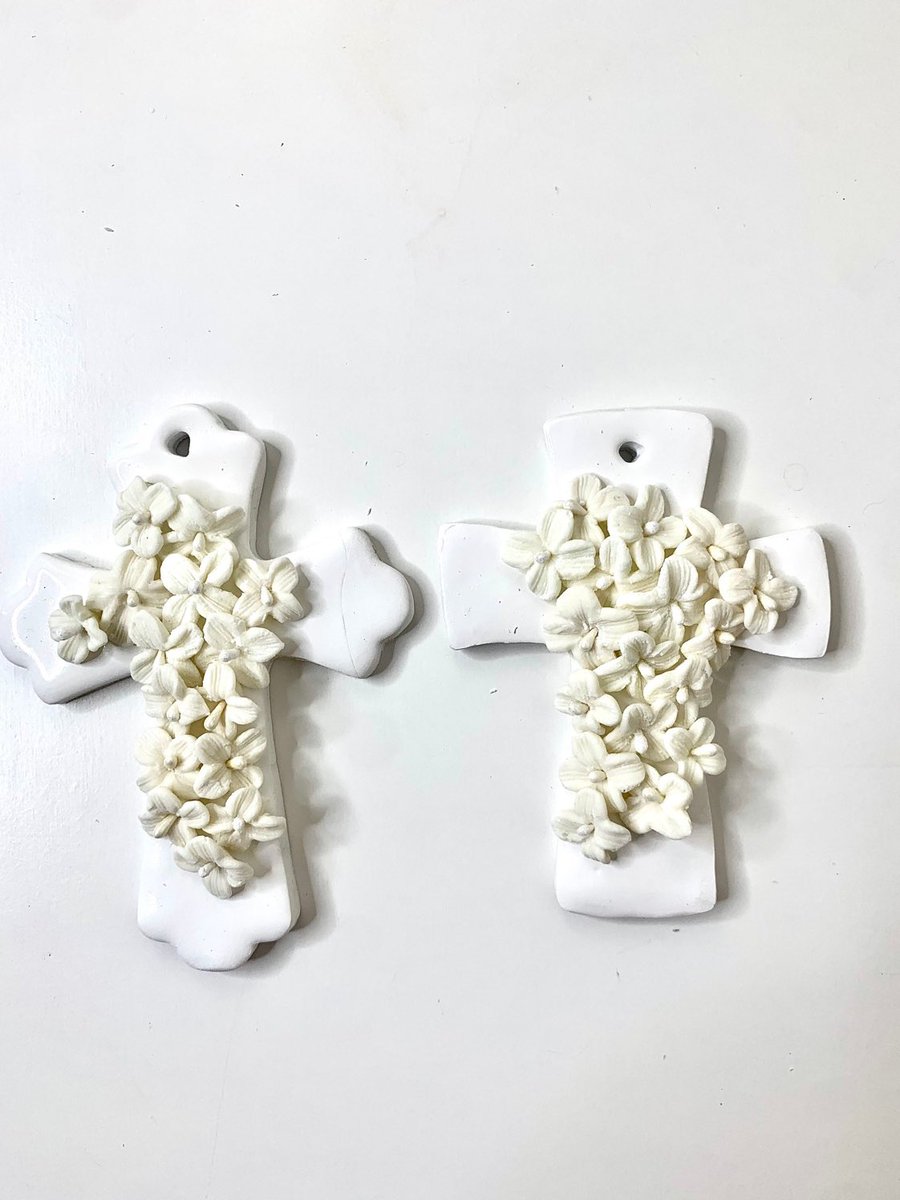 rconte271's tweet photo. #etsy #white #baptism #customcross #ceramiccrucifix #crucifixwall #wallartcross #crucifixhomedecor #nurserycross https://t.co/2a2n4PMLLW
Small cross https://t.co/IvlttOQ2f9