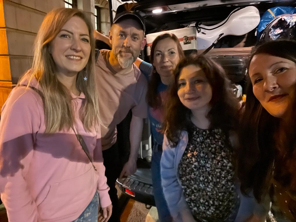 We're getting into the swing now! The reprise of Sorrows Away last night will live long in the memory. 800 people on their feet singing our the title of our new album at us! Thanks Nottingham. Can any show beat that?! Come on <a href="/liverpoolphil/">Royal Liverpool Philharmonic</a>! See you tonight!