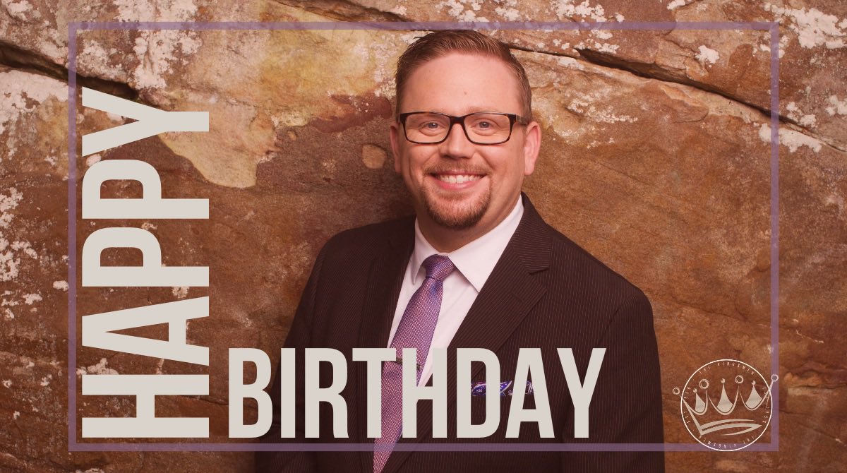 Join us in sending birthday wishes to our baritone vocalist, Alan Kendall! 🧁🎈