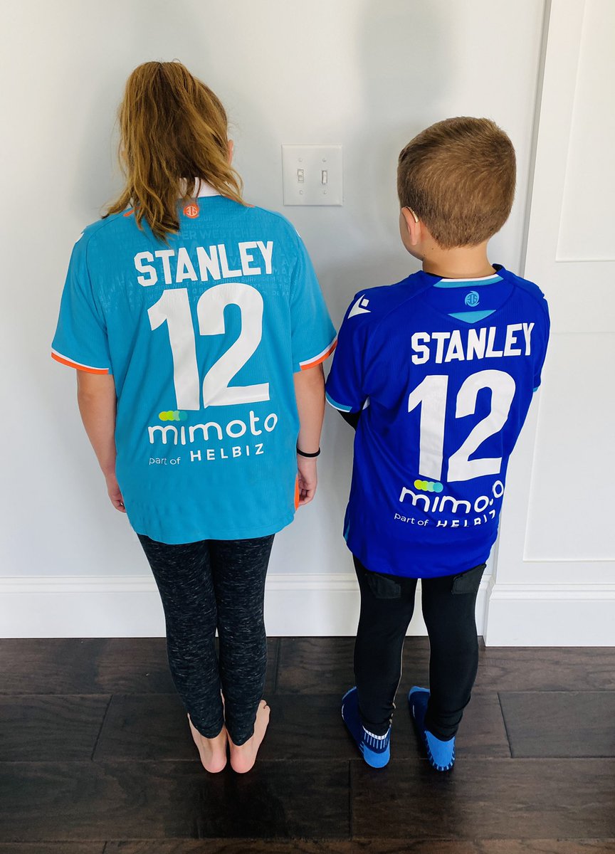 Team_Sara1's tweet photo. Game day ready!! Let’s go @TheMiamiFC and @astan_13 💙⚽️ https://t.co/Ep2Iy4kXh5