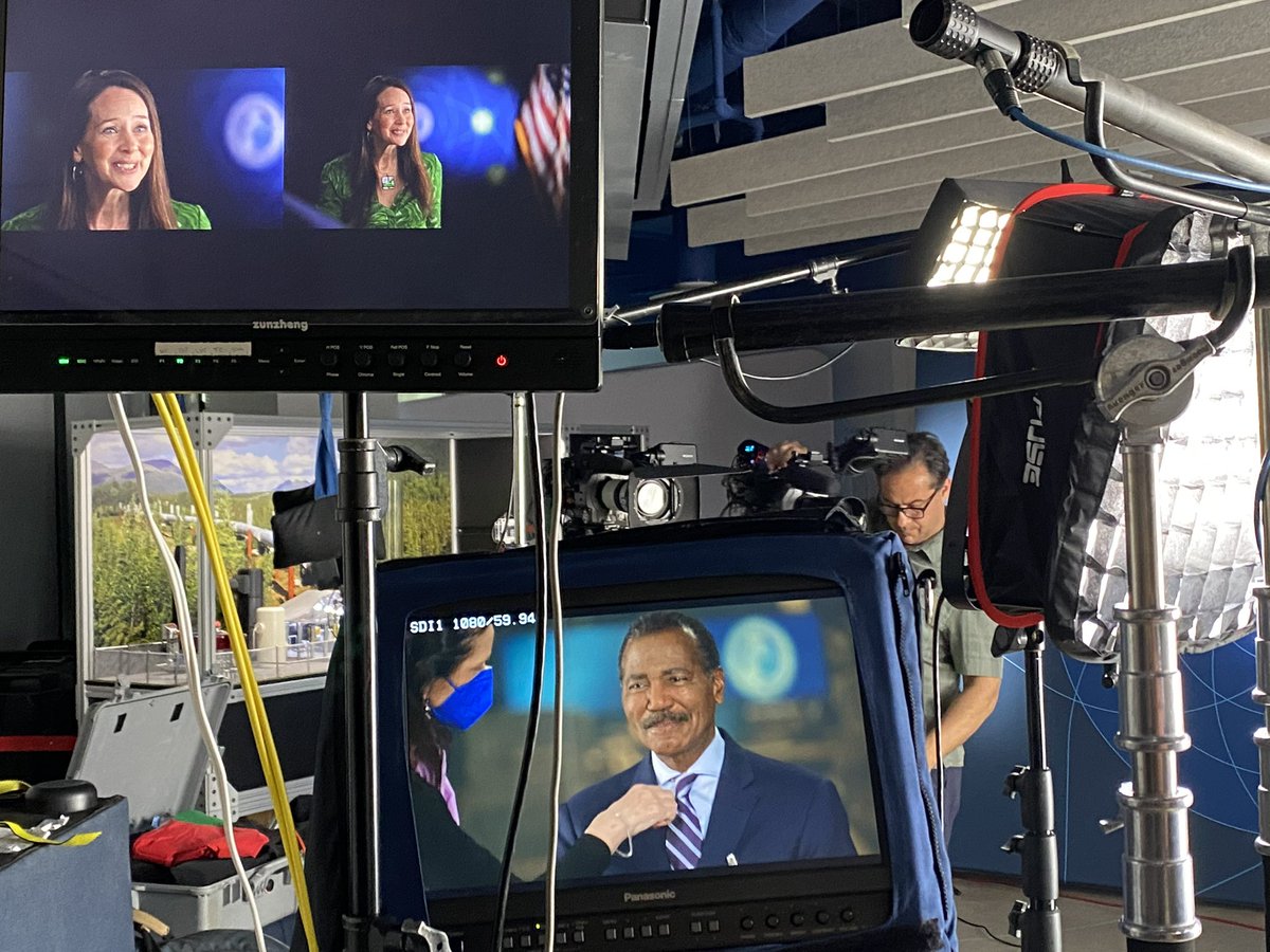 CISAJen's tweet photo. ⏱️Behind the scenes @60Minutes. Enjoyed talking with @BillWhitakerCBS about our @CISAgov🛡Shields-Up (https://t.co/noCFT0QNm8) campaign & the importance of #PreparationNotPanic in the face of potential 🇷🇺 malicious cyber activity here in the US.
See you on Sunday, @CBS! https://t.co/Uz7alFVftC