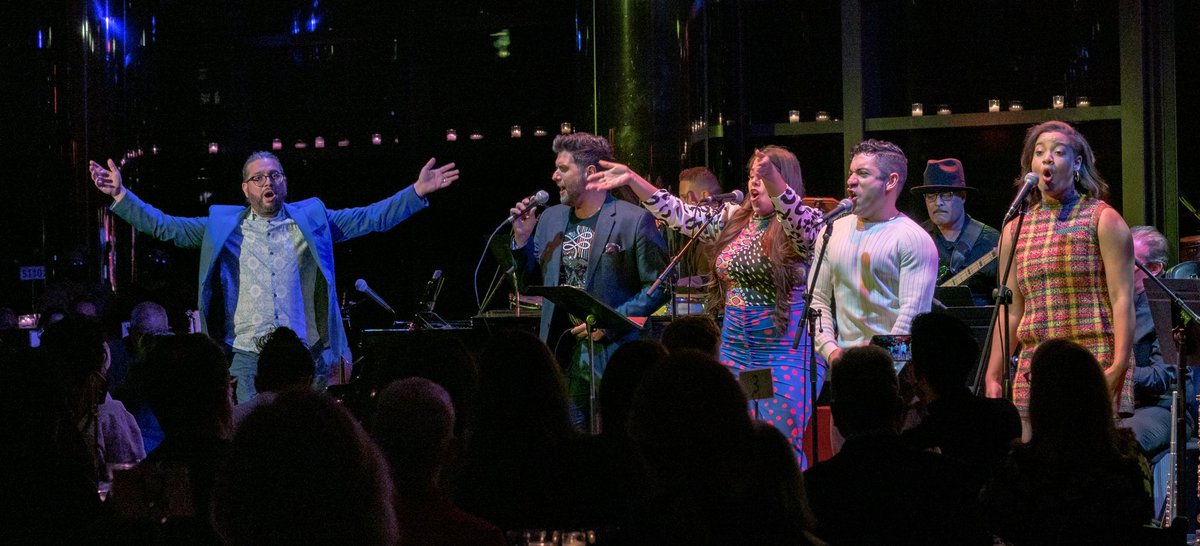 LincolnCenter's tweet photo. .@jaimelozano’s American Songbook concert last night was AMAZING! 🤩 Thank you to the sold-out crowd who joined us (including the one-and-only @Lin_Manuel)!

📸 Kevin Yatarola https://t.co/ZqIn7Y8Wxg