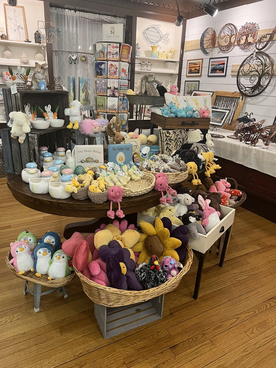 KellerhausNH's tweet photo. Todays the day! We are stocked up! Come on down!!! Happy day before Easter! We’re Closed tomorrow. https://t.co/dGsicPILJ1