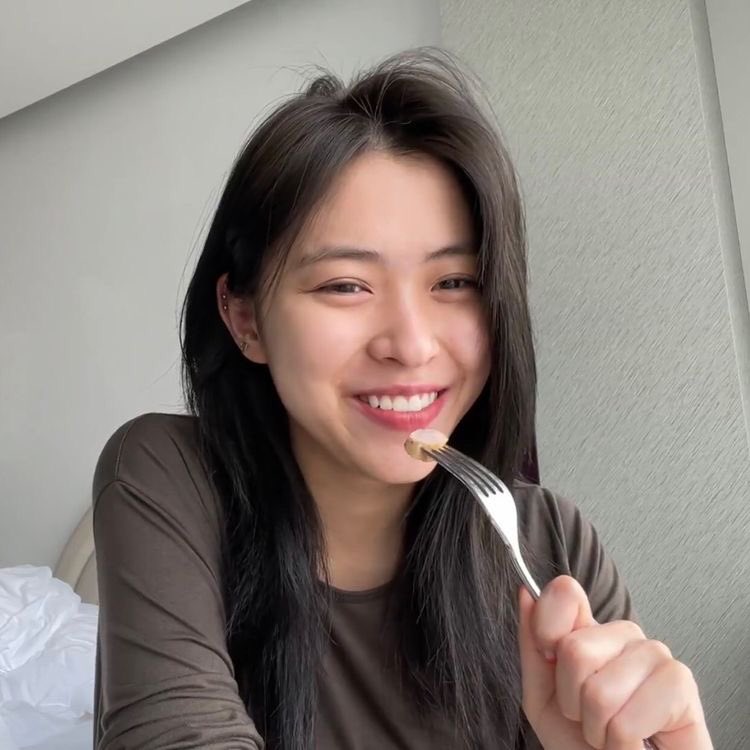 dailysrj's tweet photo. drop the tags for ryujin’s birthday! 

ALWAYS BE WITH RYU
#OurStarRyujinDay
#류진이의_스물두살_빛나는_봄 https://t.co/66hk62I4Q0