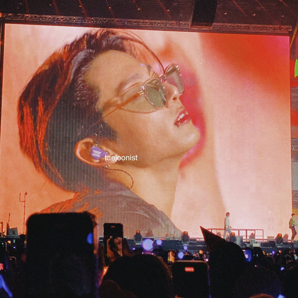 winnttaebear's tweet photo. JUNGKOOK JAWLINE 🔥 https://t.co/6B18EVdKyV