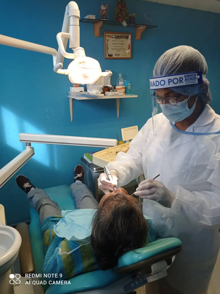 La Colaboración Médica Cubana en Venezuela obra de amor y ayuda solidaria.
#Aniversario19BarrioAdentro #CubaPorLaVida #CubaCoopera <a href="/cubacooperaven/">Brigada Médica Cubana en Venezuela</a> 
<a href="/MINSAPCuba/">Ministerio de Salud Pública de Cuba</a> <a href="/PardoRegla/">Regla Angulo Pardo</a> <a href="/japortalmiranda/">José Angel Portal Miranda</a> <a href="/Cubacooperabol2/">Brigada Médica 🇨🇺 Bolívar🇻🇪</a> <a href="/AdanVillavicen5/">Adan Villavicencio Guzmán</a> <a href="/olivos_cdi/">CDI Los Olivos</a> <a href="/SanchezDiovanis/">Diovanis Sanchez Rodriguez</a> <a href="/capote_raciel/">Raciel Pérez Capote</a>