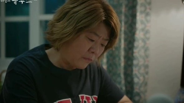 withdramas's tweet photo. "My first eternal love good bye "

what a bittersweet ending of hansu and eunhui.. And here me still waiting for a happy ending.. Well first  love always don't success 

#OurBluesEp3  #OurBlues https://t.co/ojYAm6YXnl