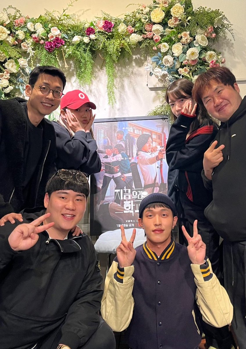 young__slle's tweet photo. 은샘 가족의 순간....♡♡ https://t.co/7VpKwiJ5Ht
