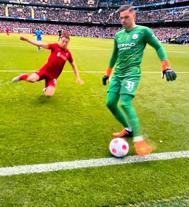 abousrwel's tweet photo. مش كل مرة تسلم الجرة 
#MCILIV https://t.co/DsEiZLz7v4
