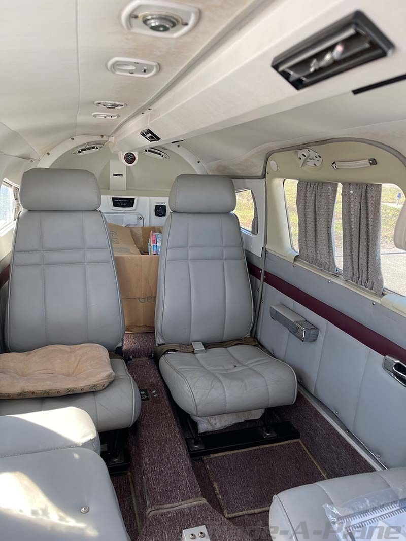 TradeAPlane's tweet photo. ✈️ 1981 PIPER SENECA III. $119,000 USD. Low time. Registered to flight training entity but was used by owner to commute between locations only. Airplane has been grounded since July 2020.
For more details 👉 https://t.co/v54aTwalif
#TradeAPlane #aircraftforsale #piperseneca https://t.co/esakQCZJDx