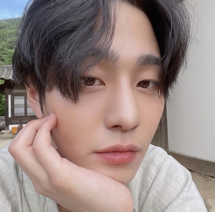 happy birthday to our kindest and precious soul, ahn hyoseop! you deserve nothing but the best. stay healthy and happy, we’re always rooting for you! we love you ❤️

#Remember_효섭아_너를기억해
#효섭씨는_시간만써요_축하는우리가함
#HAPPY_HYOSEOP_DAY
#안효섭 #AhnHyoSeop