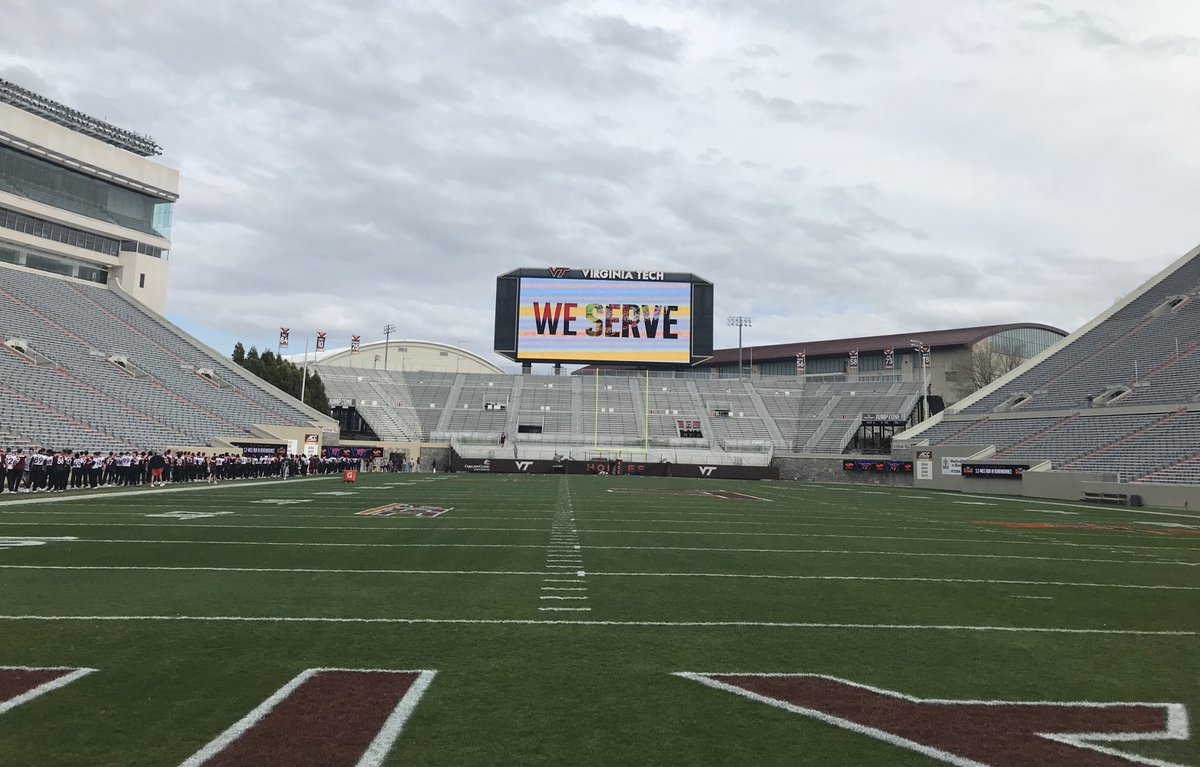 Bluegrass504's tweet photo. 2022 3.2 For 32
#RunInRemembrance 🦃 https://t.co/89YCs959Vr