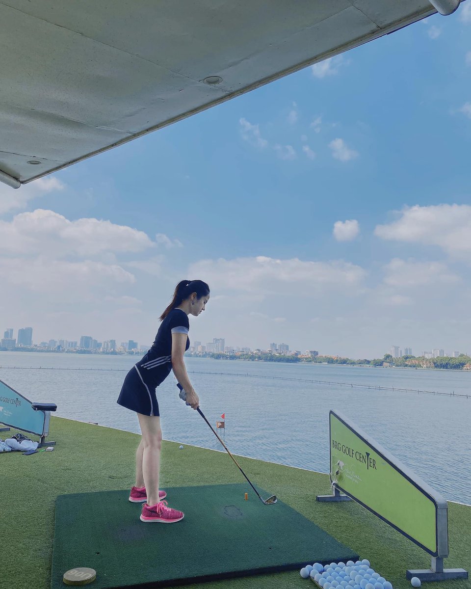 AnnaNg90's tweet photo. Don't say but do. Don't chatter, take action. Don't promise, prove it.😎🙂#golf https://t.co/q1CwaIPZjW