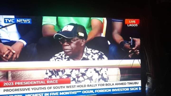 RealAghedo's tweet photo. Bola Ahmed Tinubu
"A Yuppie Committed To The Service Of The Masses."

#BAT2023 #Tinubu2023 #BATmen #BATwomen #BATlife #BATist #BATlove #BATtish #BATmode #BATness https://t.co/pONiMFw296