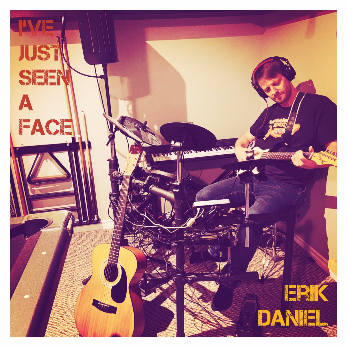 Check out my new single, a cover of the classic Beatles song, "I've Just Seen A Face"... m.youtube.com/watch?v=9oj5oC…