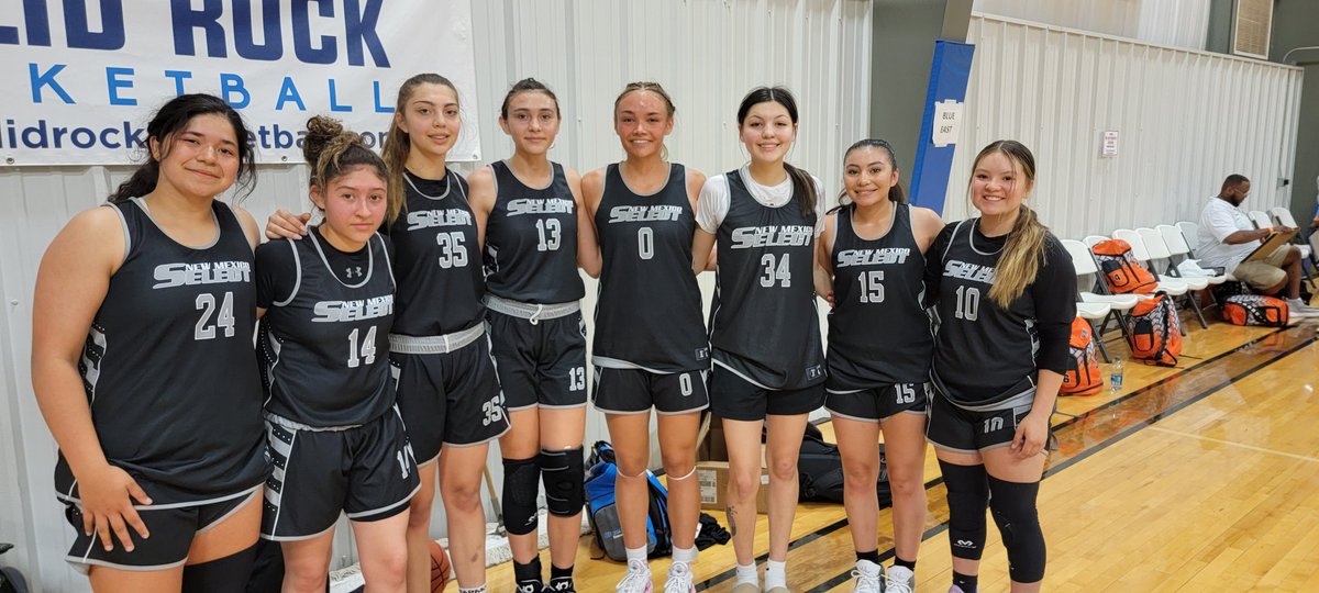 girlzprepreport's tweet photo. New Mexico Select 2023 brought plenty talented players I hadn't seen, glad they're on THE PLATFORM @PGHCircuit #PGHBattleInTheBigFriendly https://t.co/tk8HUIGpNl