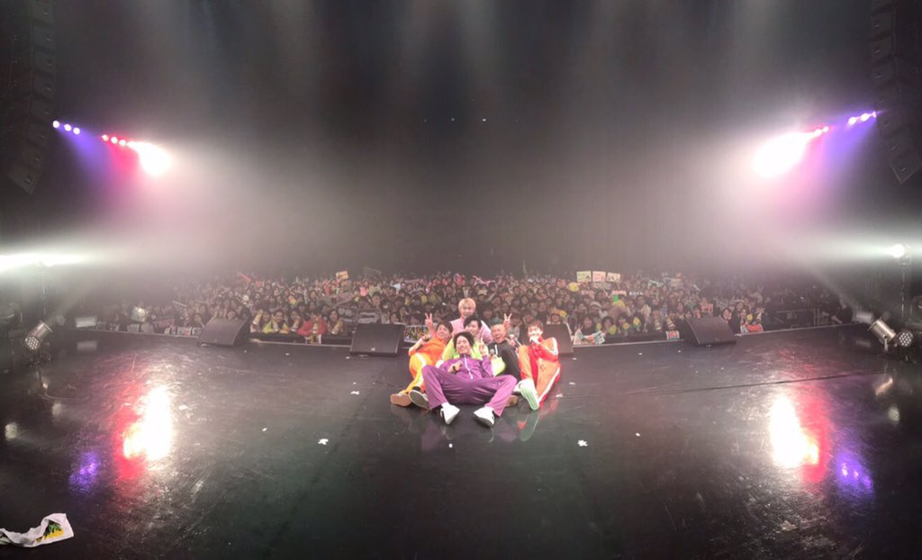 goldenpine_dp's tweet photo. 同じ時代に生まれて
同じ場所で過ごして
すごいことだよね

伝えたいこの気持ち
うまく言えないけど

君に出逢えた奇跡
それだけでありがとう

🍍2015/11/15〜2022/4/16🍍

#ゴールデンパイン
#応援ありがとうございました https://t.co/yeLRwU0weD