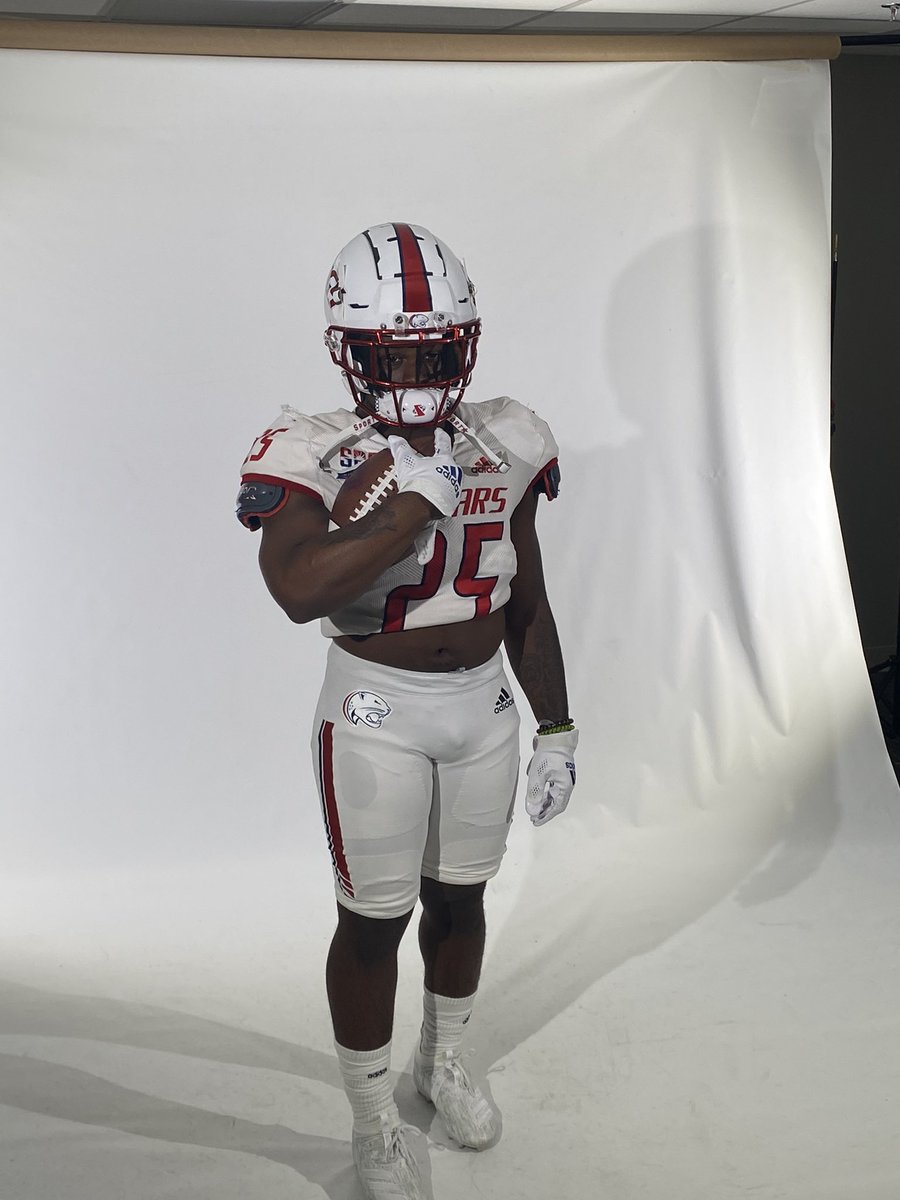 Coach Mitchell tweet media