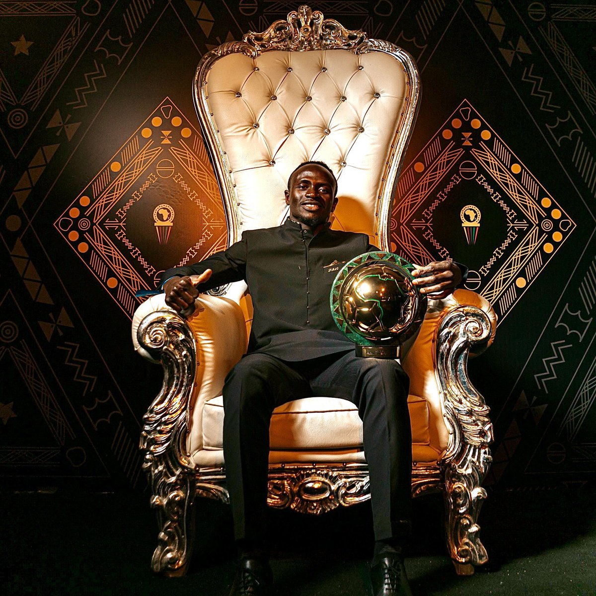 𝔸𝔹𝔸𝔹𝔸ℂ𝔸ℝ ℕ𝕀𝔸ℕ𝔼 📍 tweet media