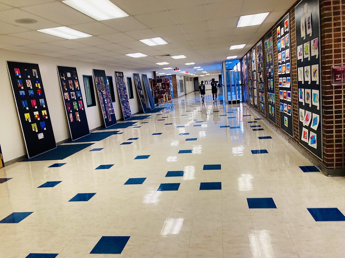 Delayed Reaction: The OPHS ART SHOW was AMAZING! 4 Art Girls + 600 Art students = Art filled hallways &amp; a Gym full of gorgeous! So proud of our students! We appreciate our OP Staff &amp; Admin for the Support &amp; Ribbon Pinning. 🎨🗝❤️