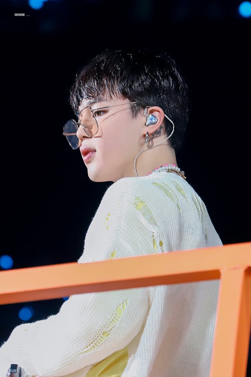 ethereal__jimin's tweet photo. 220415
#JIMIN #지민 #BTS  
@BTS_twt https://t.co/M60Q4YP8K1
