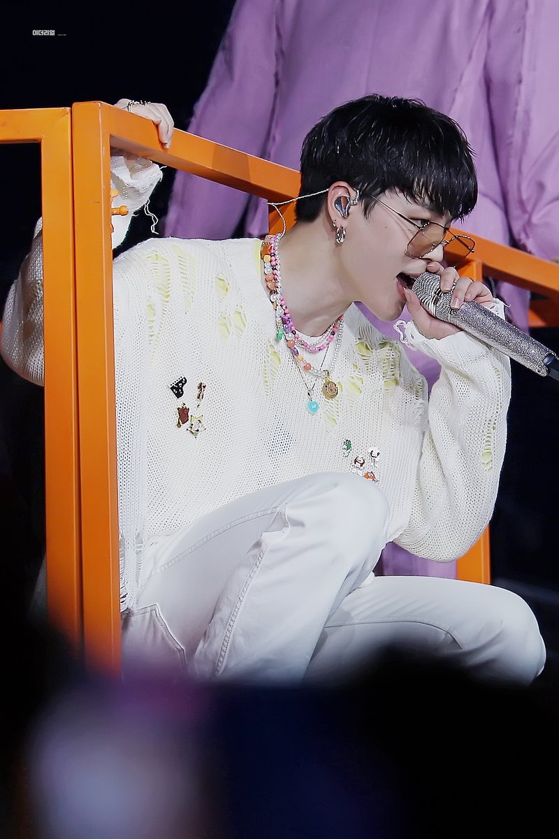 ethereal__jimin's tweet photo. 220415
#JIMIN #지민 #BTS  
@BTS_twt https://t.co/M60Q4YP8K1