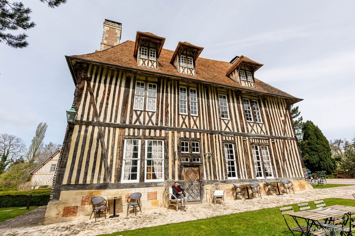 Petite escapade à #Deauville à l'hôtel les Manoirs des Portes de Deauville à #Canapville dans le département du #Calvados en #Normandie avec visite de Trouville, Calvados Expérience, villa Strassburger et les Franciscaines Deauville
✏️mademoisellebonplan.fr/2022/04/16/hot…
📷<a href="/NicolasDiolez/">Nicolas Diolez</a>