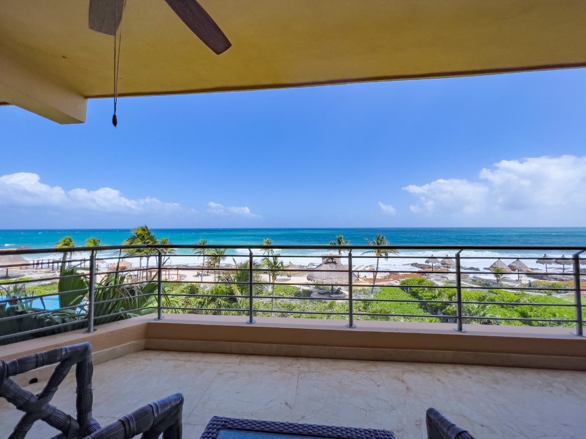 RivieraTop's tweet photo. #Oceanfront #ApartmentForSale in #PuertoAventuras 🌴 List Price: $550,000.00 USD | 2 Bedrooms - 2 1/2 Bathrooms.

Contact us: https://t.co/BFuJFN7Y3B https://t.co/e5hBNhpC6p