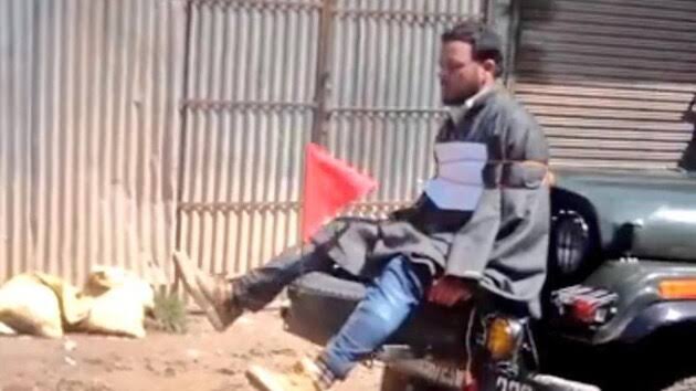 satishv1987's tweet photo. The Delhi Police should pick up a tip or two from the Army to handle stone pelters.

#DelhiRiots https://t.co/Vz1OjHGBCk