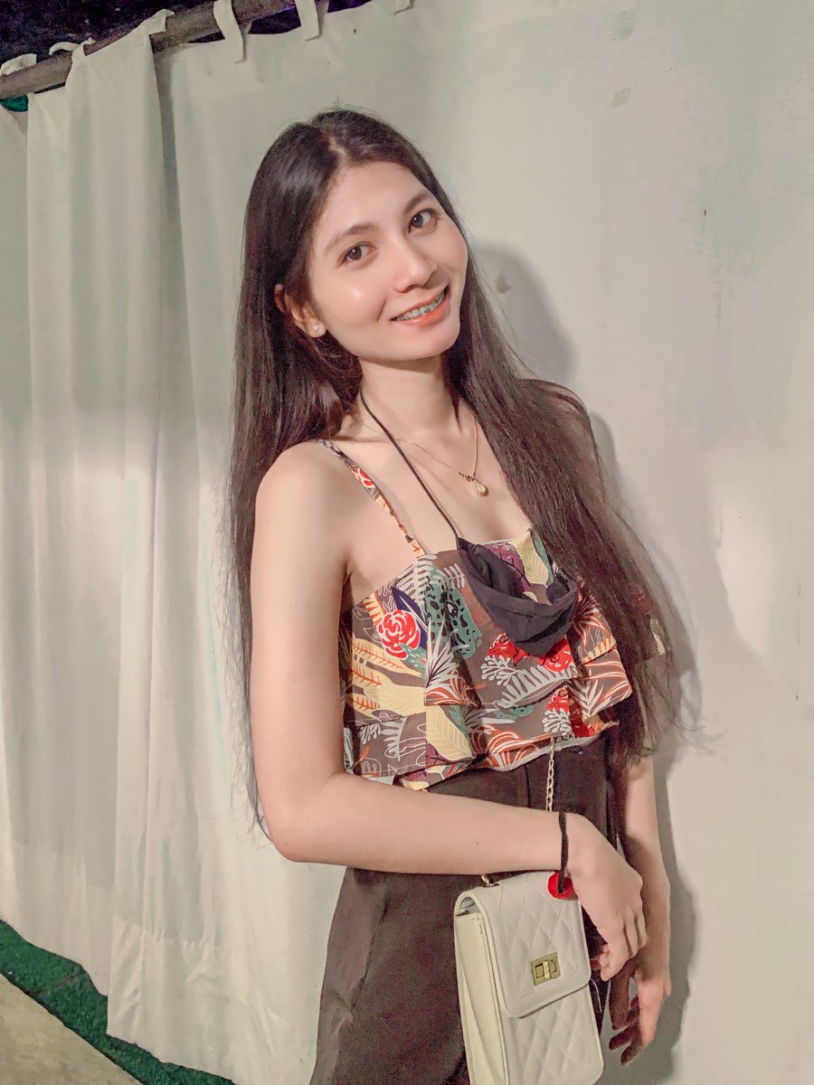 wipawadeeeee's tweet photo. IG : rinrada1999_ #กะเทย #สาวสอง https://t.co/sxxmzD0hMH