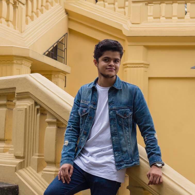 #justiciaparakevin
Queremos justicia para mi hermano que por solo el motivo de ser joven a sido perjudicado en esta sociedad corrupta