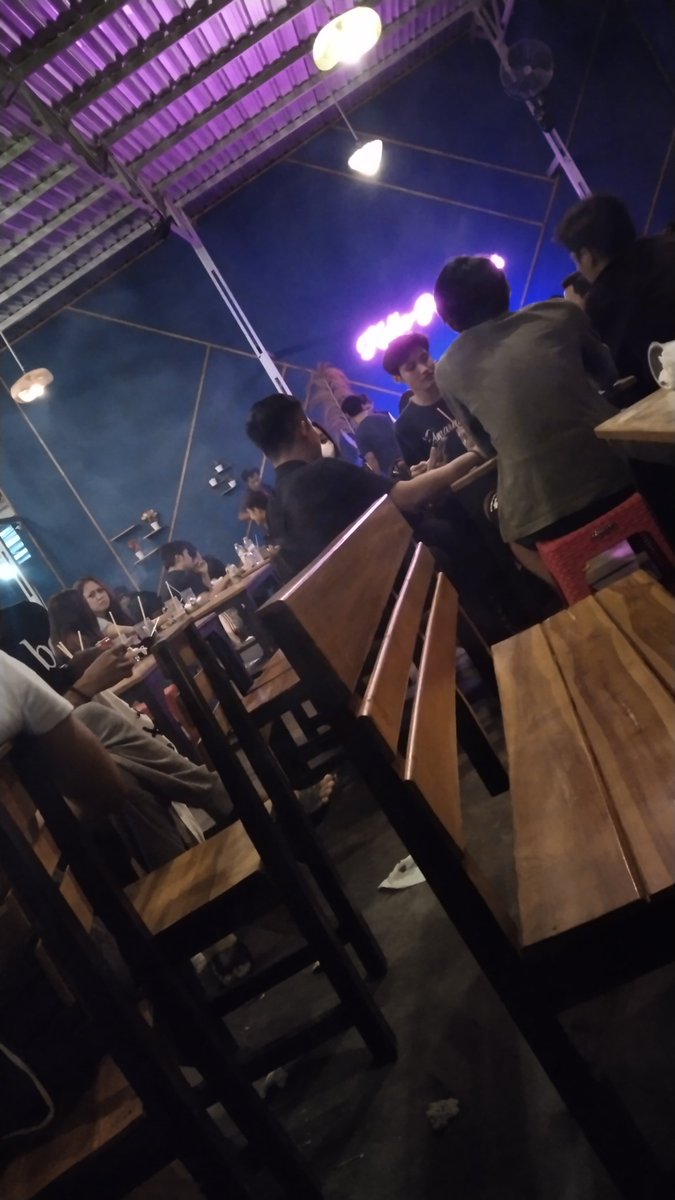 Lama ga kesini. Sekali kesini ga lama