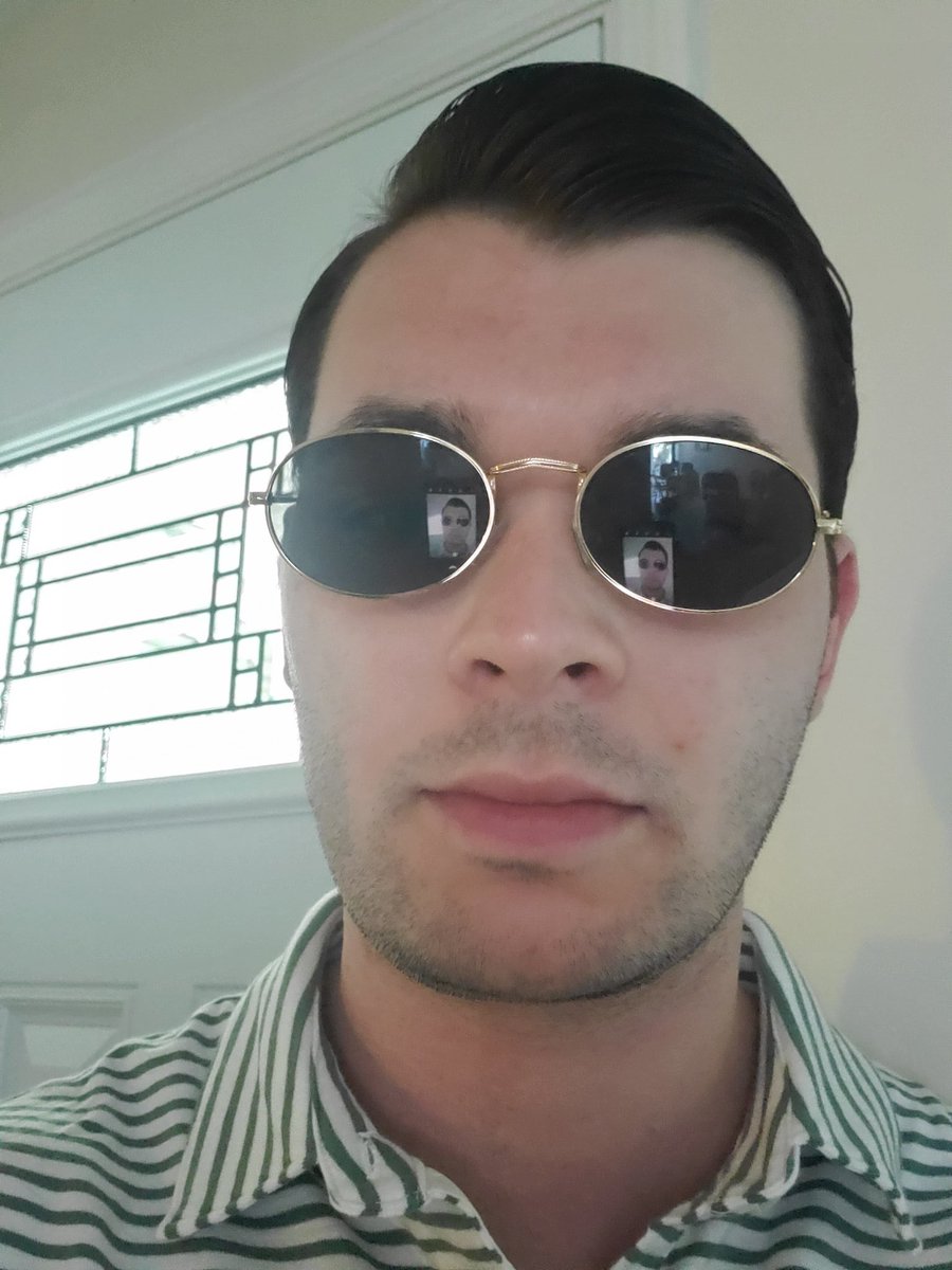 Leon Leonwood tweet media